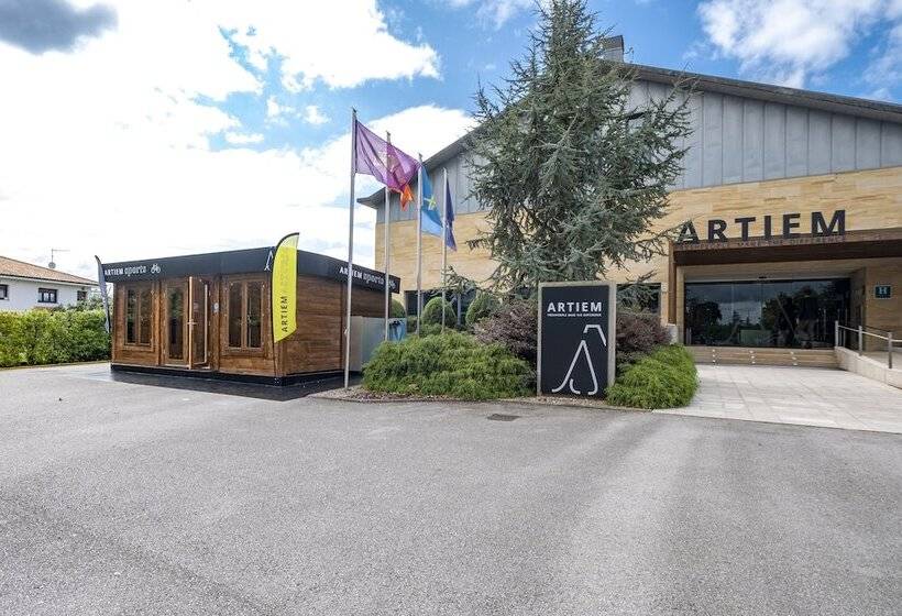 هتل Artiem Asturias