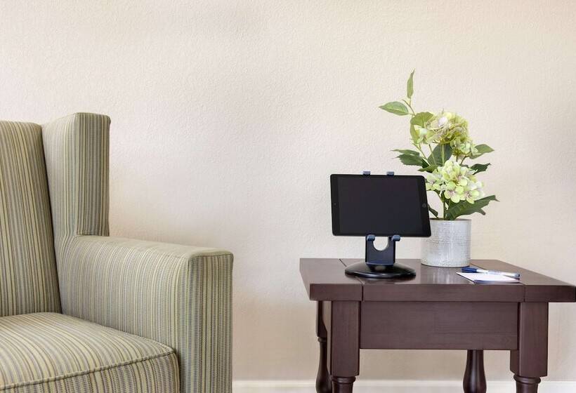 酒店 Baymont By Wyndham Winchester