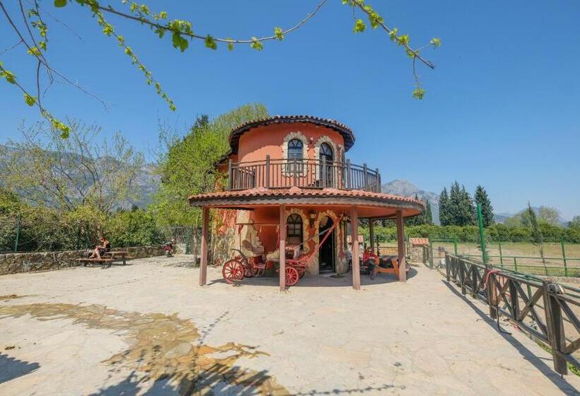 هتل Berke Ranch & Nature