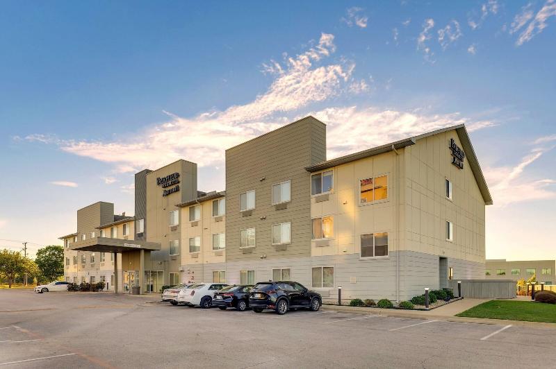 هتل Fairfield Inn & Suites By Marriott Fort Worth I30 West Near Nas Jrb