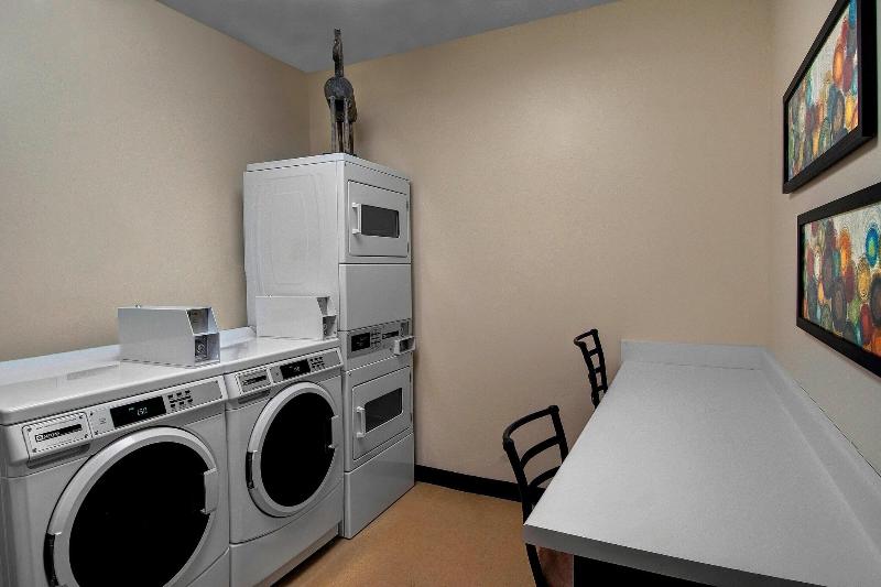 هتل Fairfield Inn & Suites By Marriott Fort Worth I30 West Near Nas Jrb