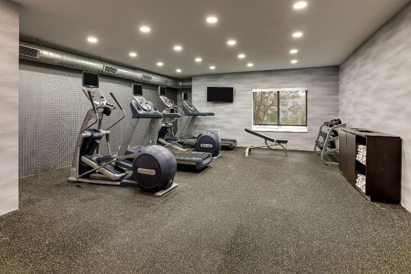 هتل Fairfield Inn & Suites By Marriott Fort Worth I30 West Near Nas Jrb