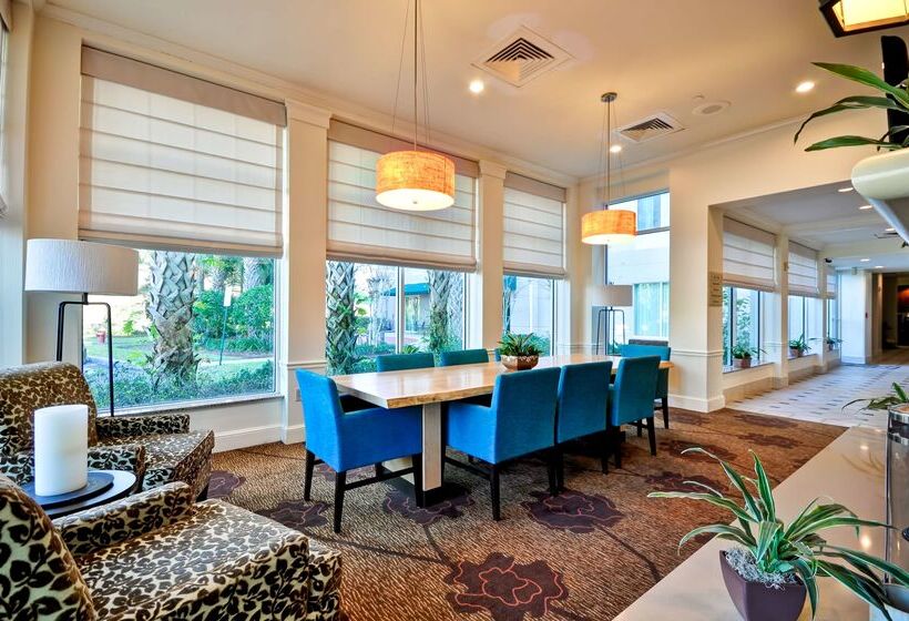 בית מלון כפרי Hilton Garden Inn Tampa North Busch Gardens