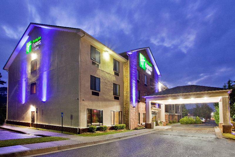 فندق Holiday Inn Express & Suites Buford Ne   Lake Lanier, An Ihg
