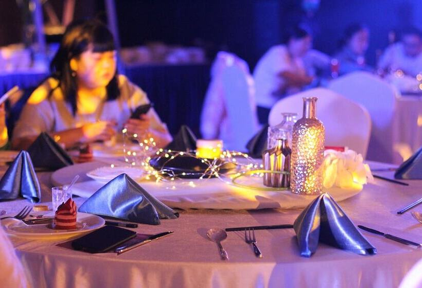 ホテル Holiday Inn Xi An Greenland Century City, An Ihg