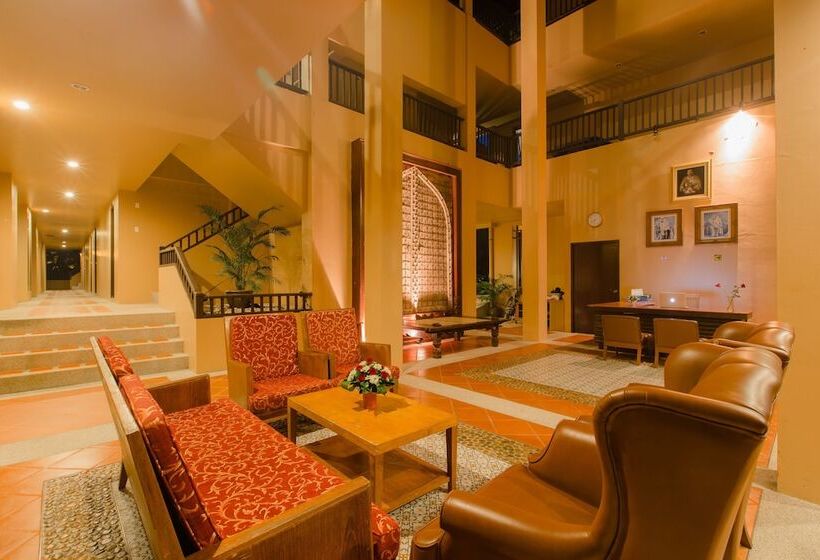 هتل Khaolak Mohintara Resort