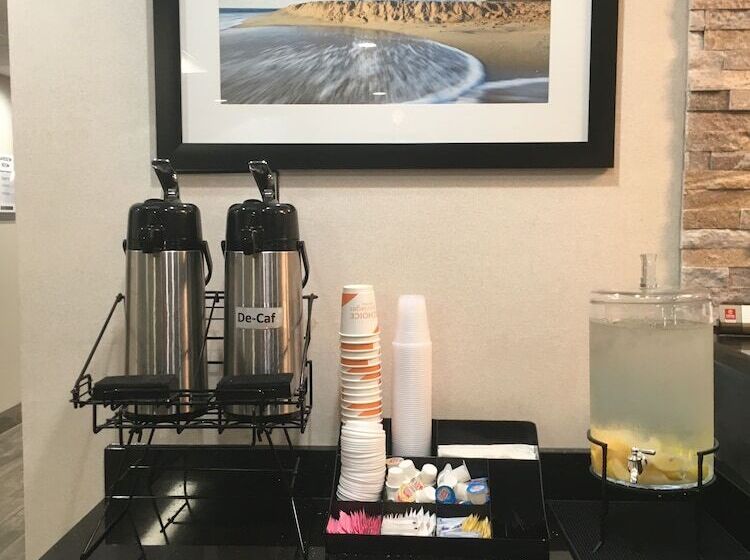 酒店 Lake Norman Inn And Suites