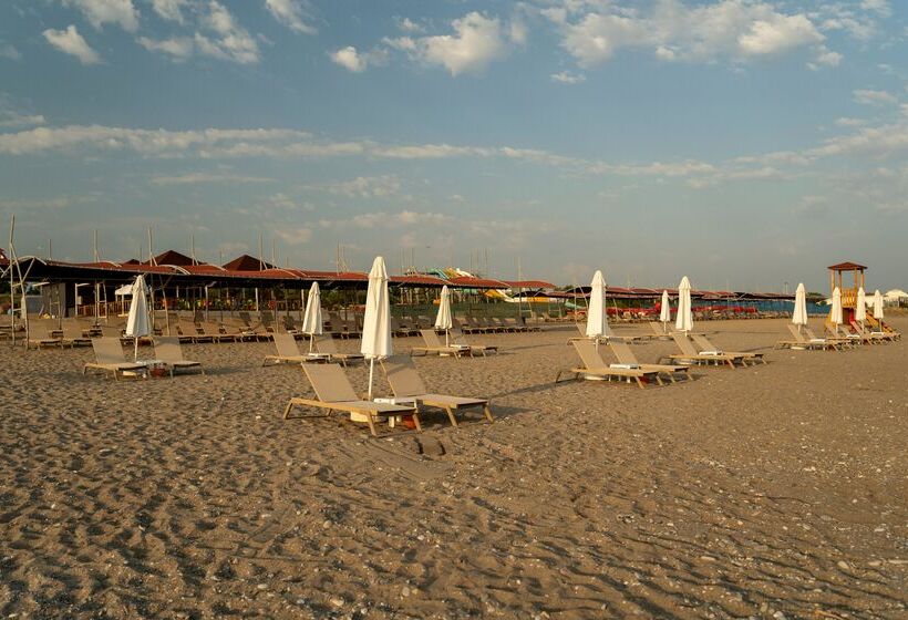 هتل Laphetos Beach Resort & Spa   All Inclusive