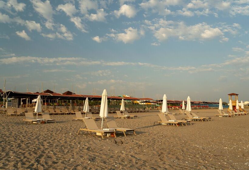 هتل Laphetos Beach Resort & Spa   All Inclusive