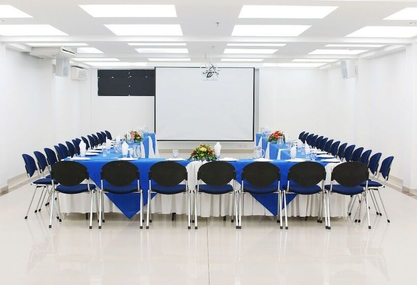 هتل Plaza Las Americas Cali