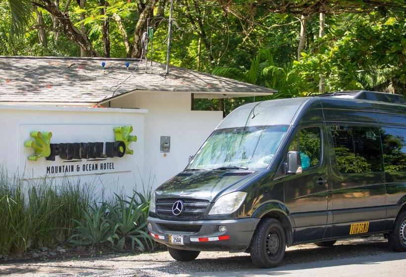 هتل Pumilio Mountain & Ocean