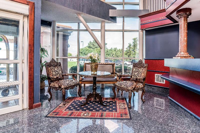 هتل Quality Inn & Suites Albany Airport