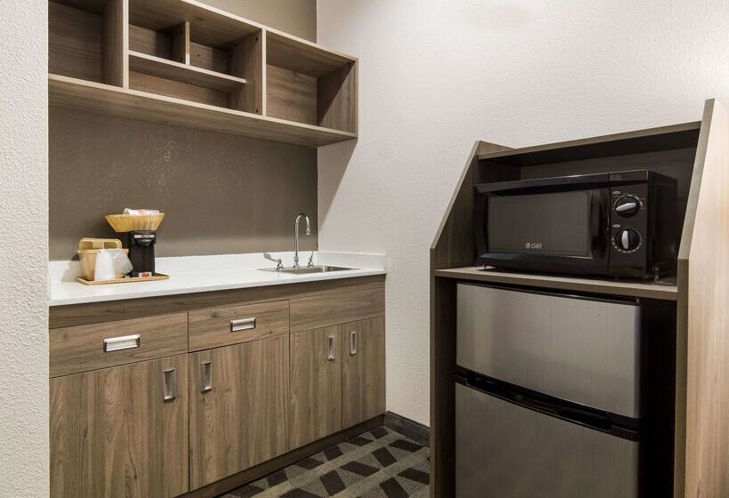 فندق Quality Inn & Suites