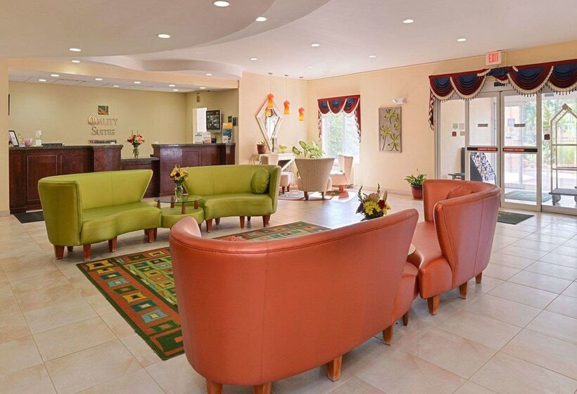 فندق Quality Suites