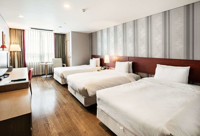 Ramada Hotel And Suites Seoul Namdaemun