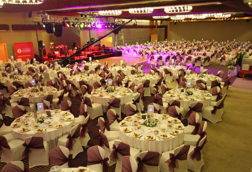 هتل Ramada Plaza Antalya