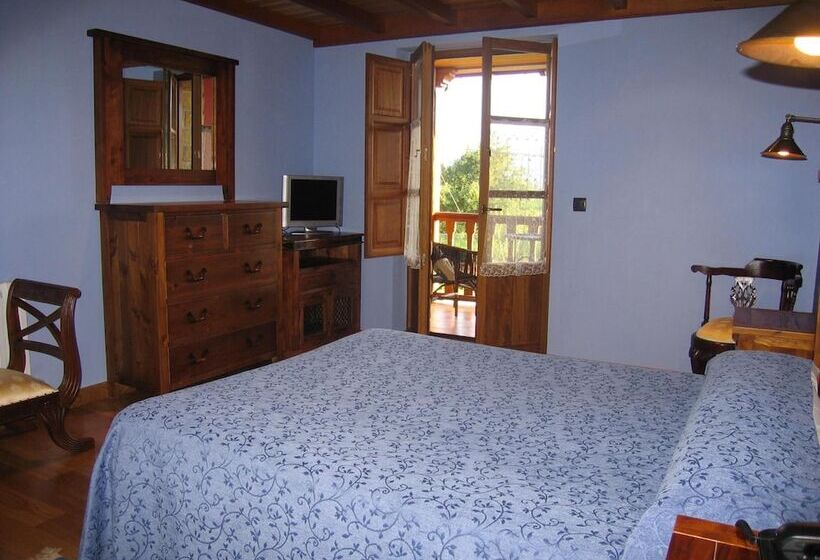 هتل روستایی Casona De Tresali