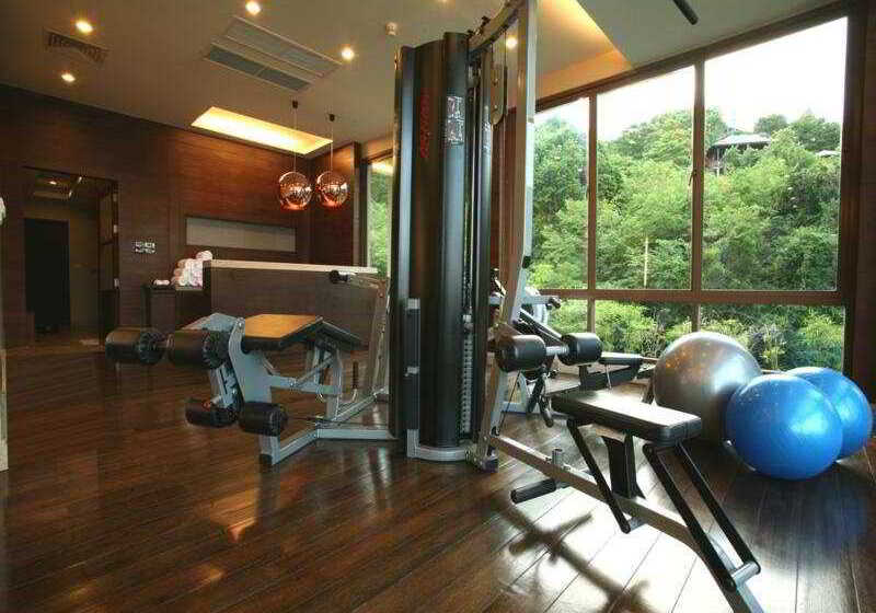 호텔 Shasa Resort   Luxury Beachfront Suites