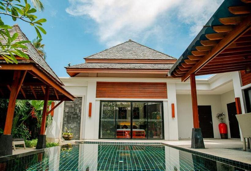 هتل The Bell Pool Villa Resort Phuket