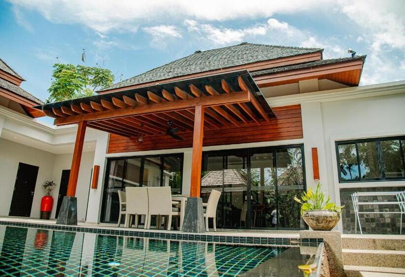 هتل The Bell Pool Villa Resort Phuket