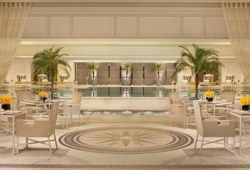 호텔 The Peninsula Shanghai