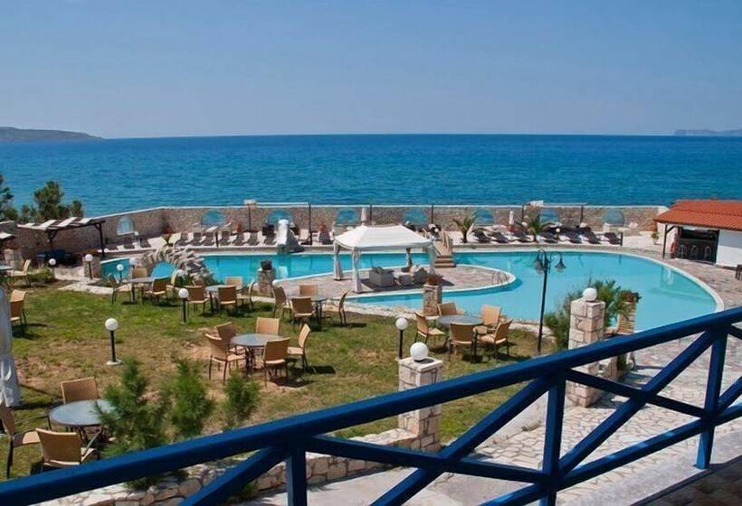 אתר נופש Lassion Golden Bay