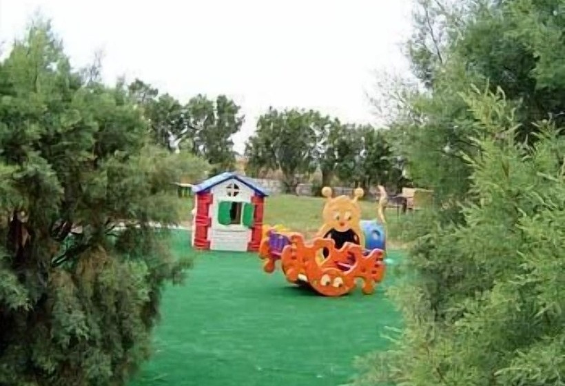 אתר נופש Lassion Golden Bay