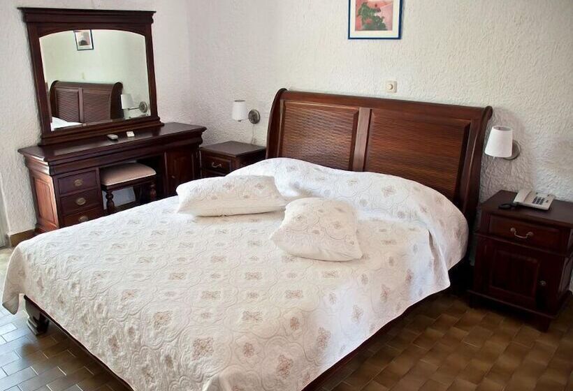 אתר נופש Lassion Golden Bay