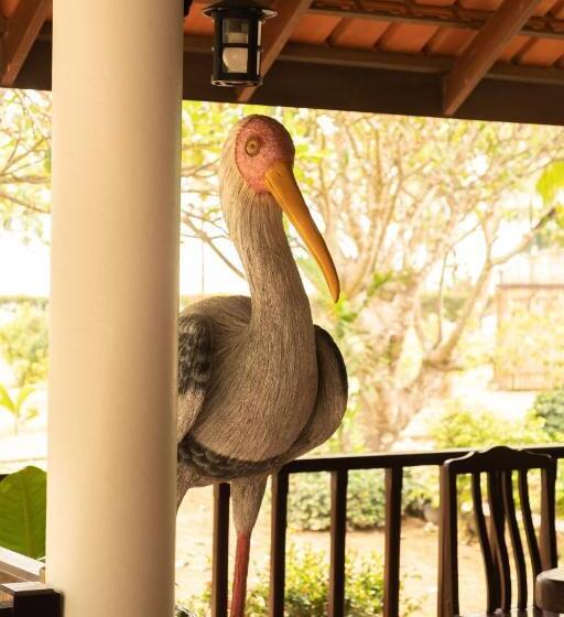 Sailom Resort Bangsaphan