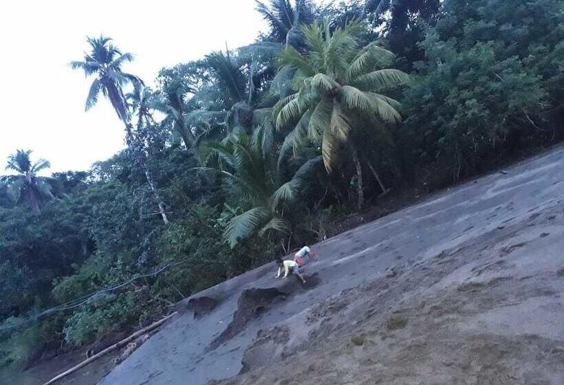 هتل Cabaña Los Termales