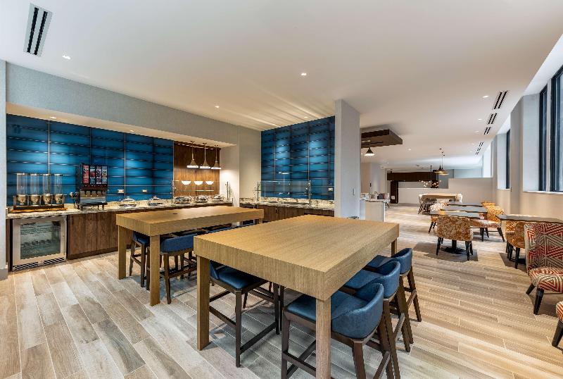 בית מלון כפרי Hilton Garden Inn Chicago Central Loop