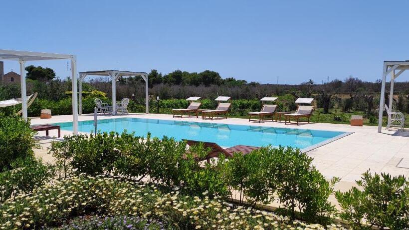 호텔 Masseria Vignenove