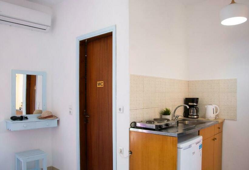 Maria's Apartments