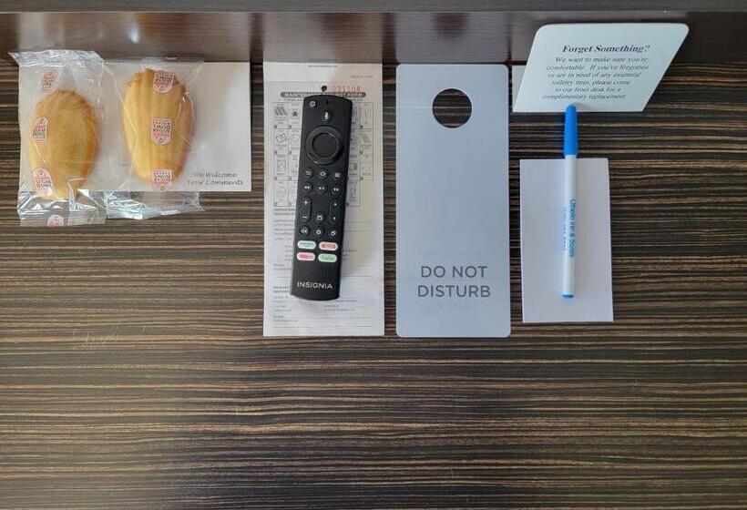 فندق على الطريق Othello Inn And Suites