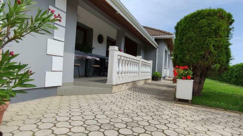 ペンション Marica Vendégház