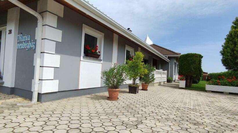 ペンション Marica Vendégház