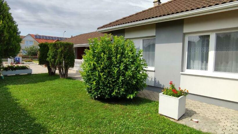 ペンション Marica Vendégház