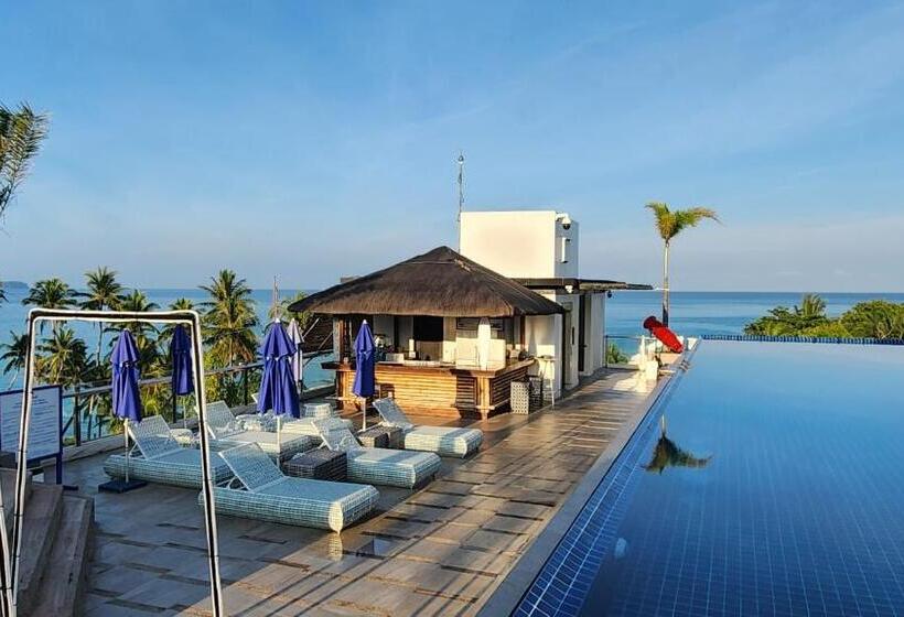 فندق Boracay Ocean Club Beach Resort