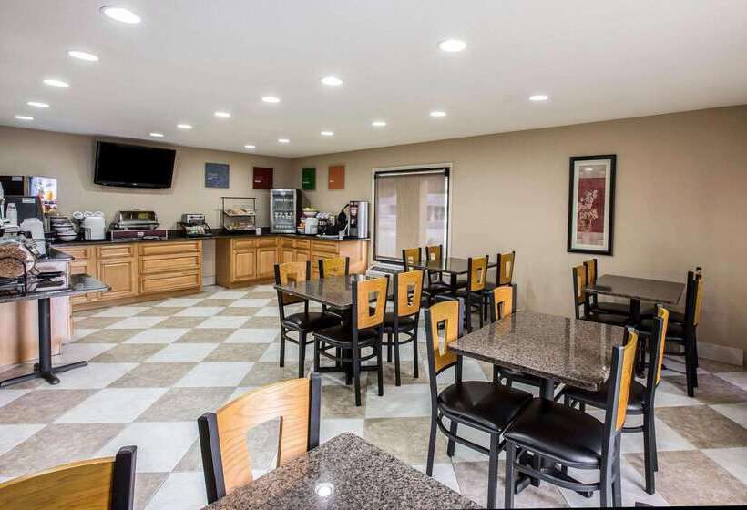 هتل Comfort Inn Near Great Smoky Mountain National Park