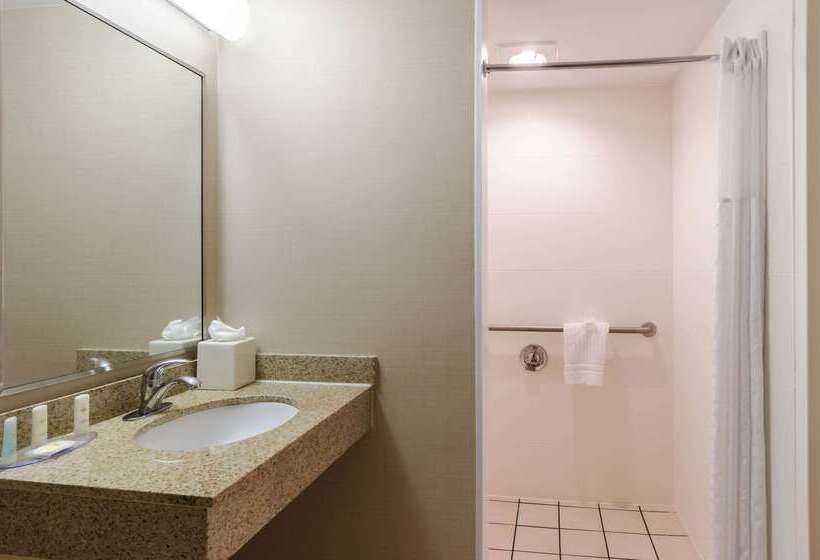 هتل Comfort Inn Randolph Boston