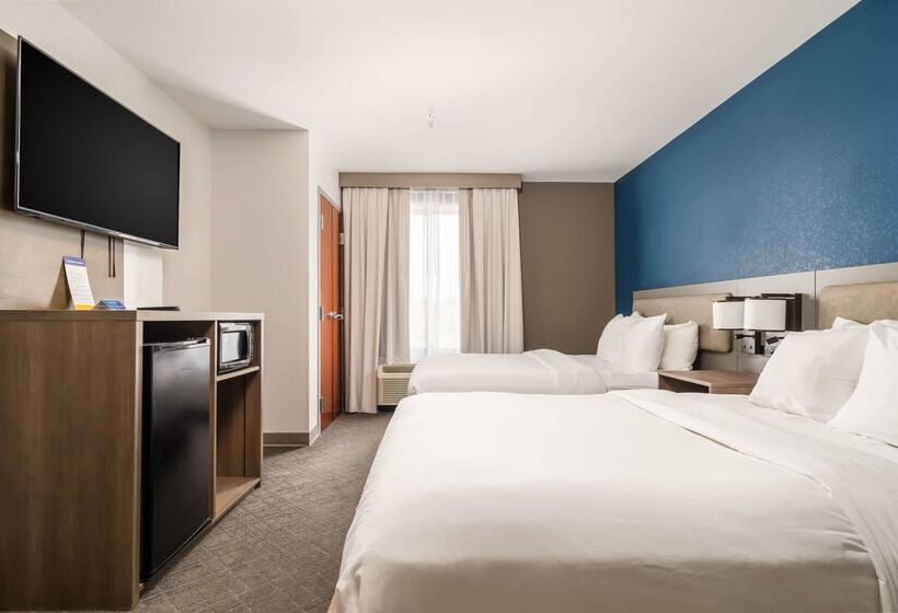 هتل Comfort Suites Columbia Northeast  Fort Jackson