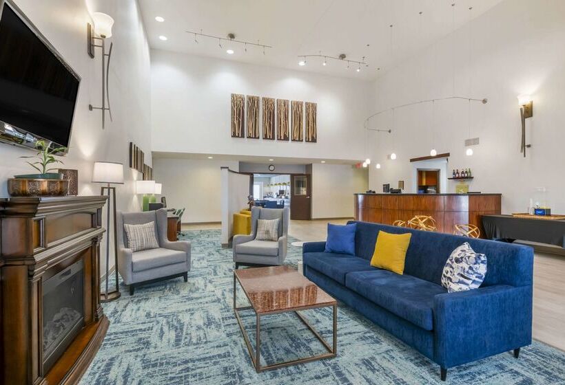 هتل Comfort Suites Conference Center Rapid City