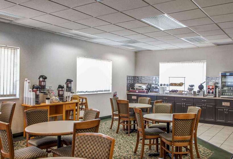בית מלון כפרי Comfort Suites Peoria I 74