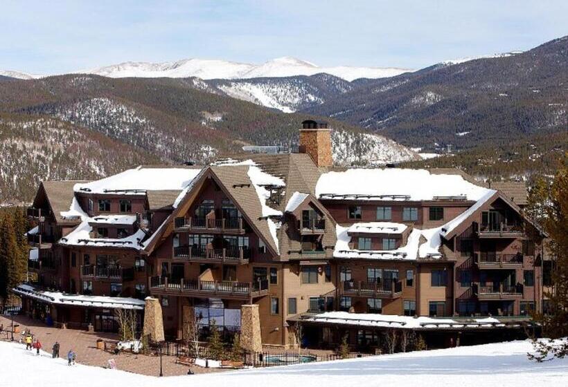 هتل Crystal Peak Lodge By Vail Resorts
