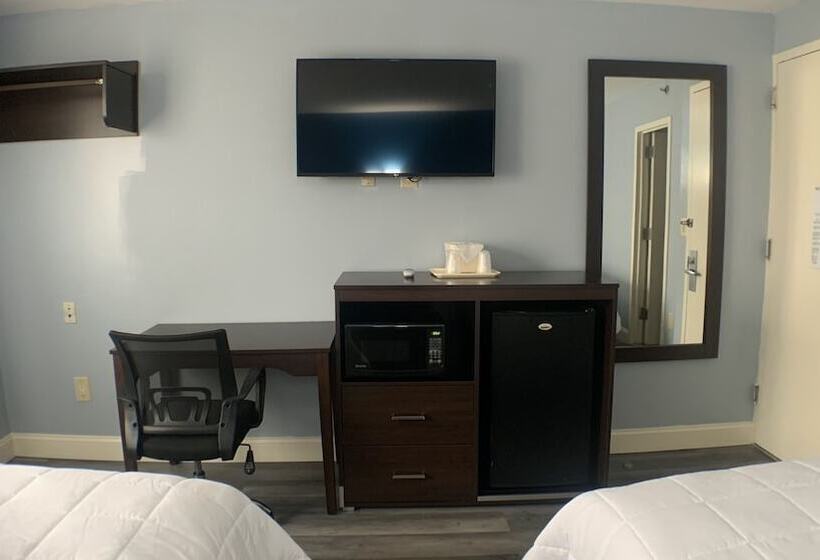 ホテル East New York Inn