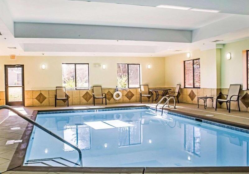 هتل Fairfield By Marriott Inn & Suites Greensboro Coliseum Area