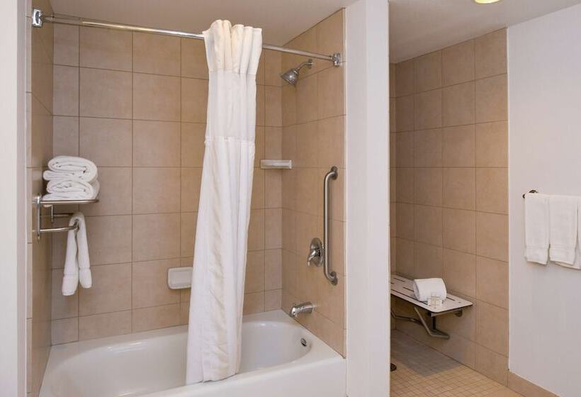 هتل Hilton Garden Inn Yuma Pivot Point