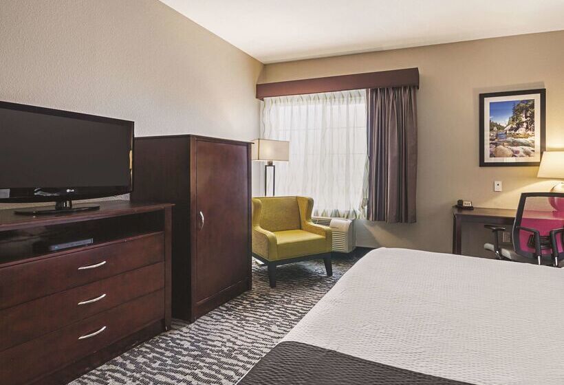 هتل La Quinta By Wyndham Fresno Northwest