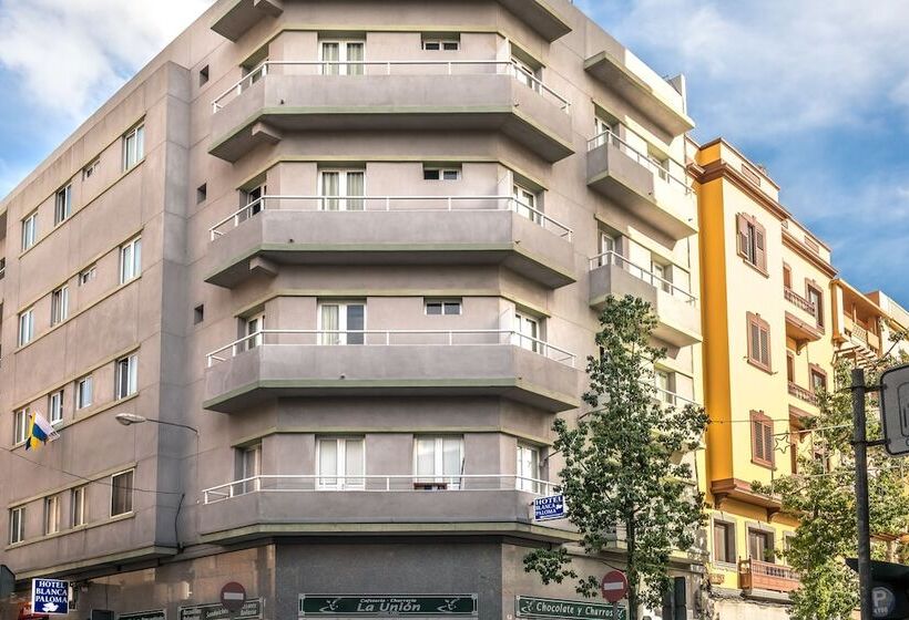 בית מלון כפרי Le Petit Palü Las Palmas