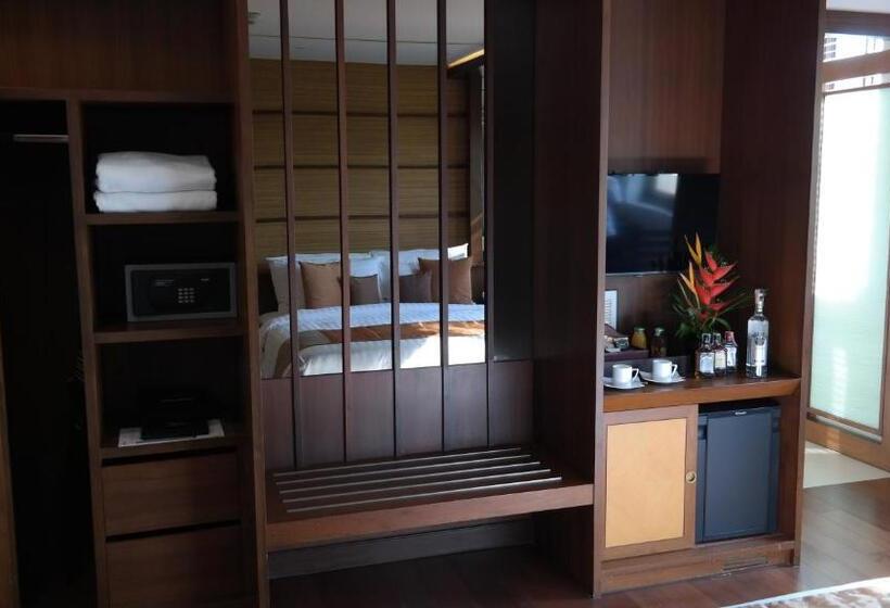 هتل Mövenpick Resort Bangtao Beach Phuket